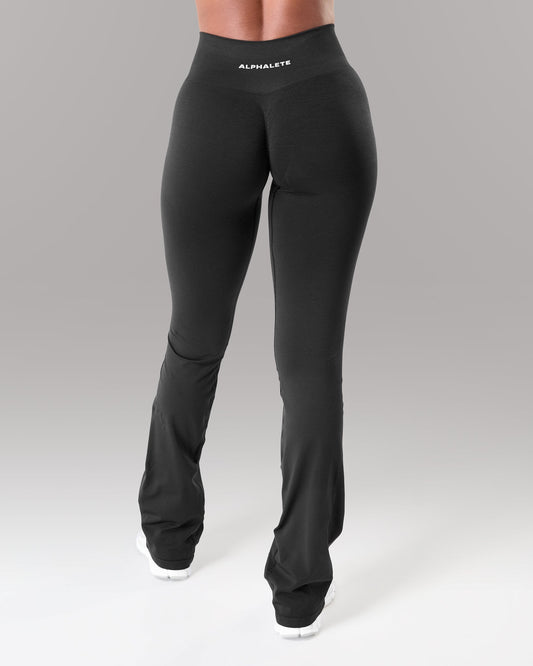 Amplify Ultra-High Rise Flared Pant Long - Black