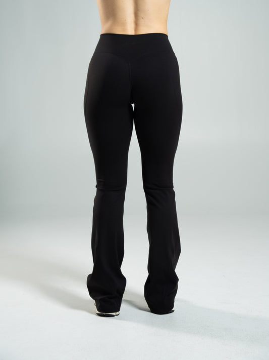 Aura Ultra-High Rise Flared Pant Long - Black