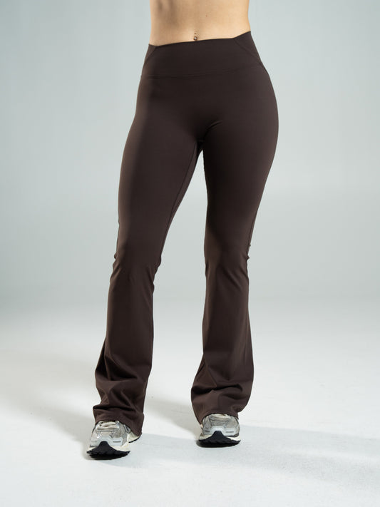 Aura Ultra-High Rise Flared Pant Long - Walnut