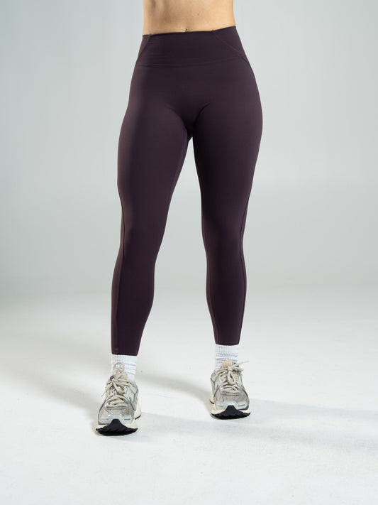 Aura Ultra-High Rise Legging - Black Garnet
